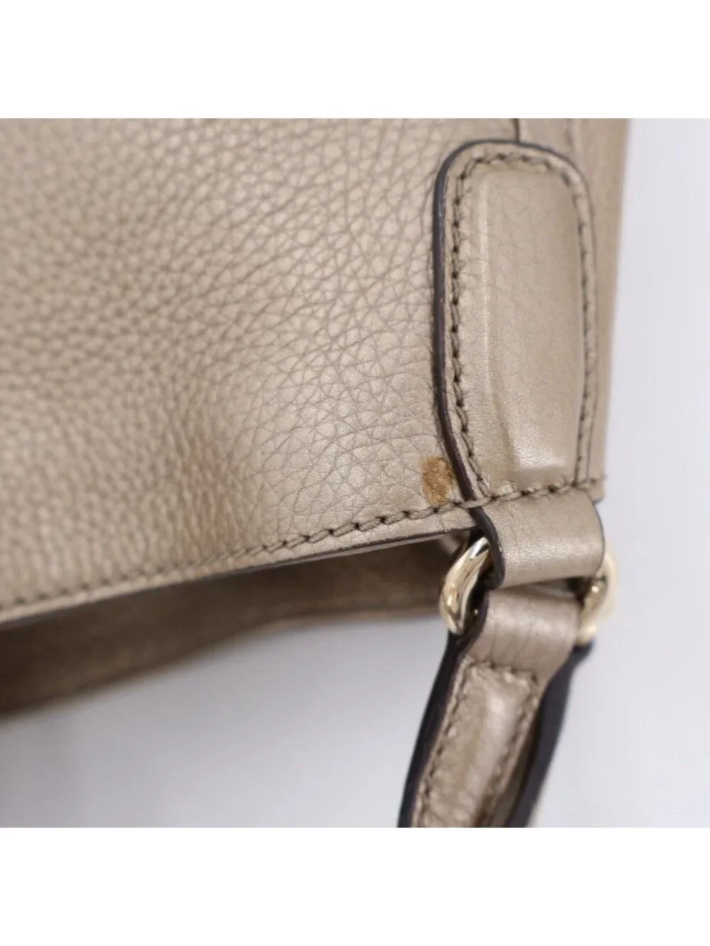 Gucci Soho Mini Shoulder Bag Gray Calf Leather Tassel Charm Interlocking 2-Way
